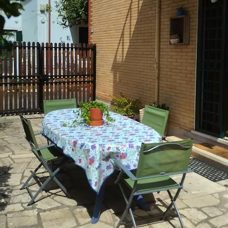 Alf E Ann Apartman Tivoli Terme