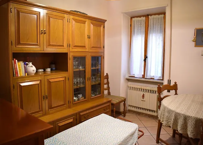 Апартаменты Alf E Ann Тиволи-Терме