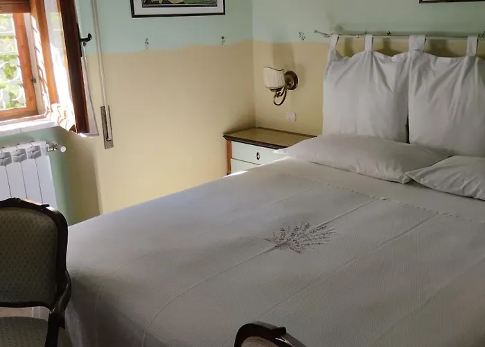 Alf E Ann Апартаменты Тиволи-Терме